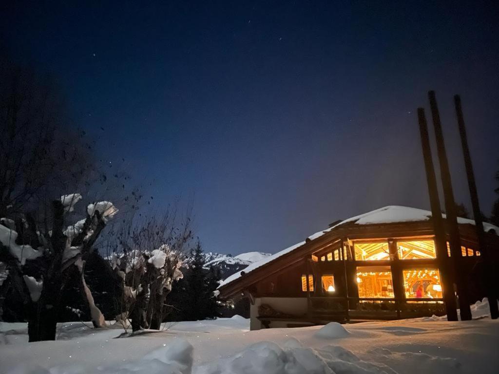 Chalet Javen - 520m2 avec piscine chauffée et home cinéma Megève Esterno foto